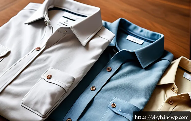 캡슐 옷장에 적합한 원단 선택 - A stylish capsule wardrobe flat lay featuring breathable cotton clothing items ideal for daily comfo...